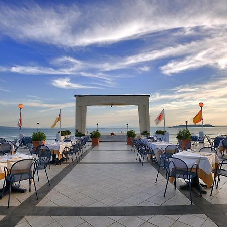 Hotel Lido Passignano sul Trasimeno Exterior photo