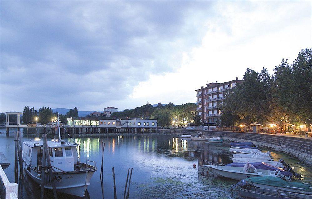 Hotel Lido Passignano sul Trasimeno Exterior photo