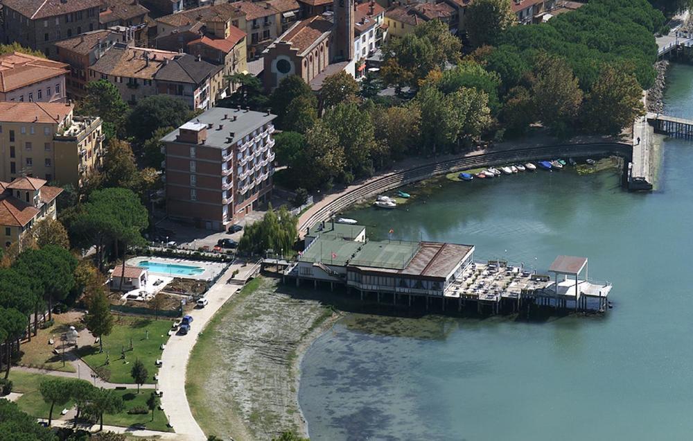 Hotel Lido Passignano sul Trasimeno Exterior photo