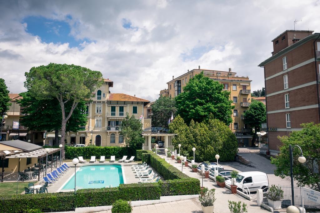 Hotel Lido Passignano sul Trasimeno Exterior photo